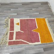 Pure natural wool rug, size 160 x 240 cm