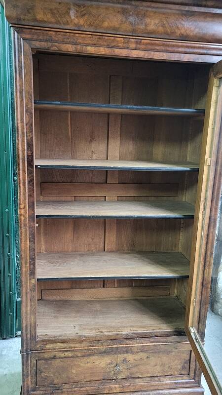 19th Century Walnut Library Display Cabinet with 1 Door