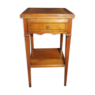 Table to play