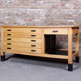 Solid wooden steel tray counter