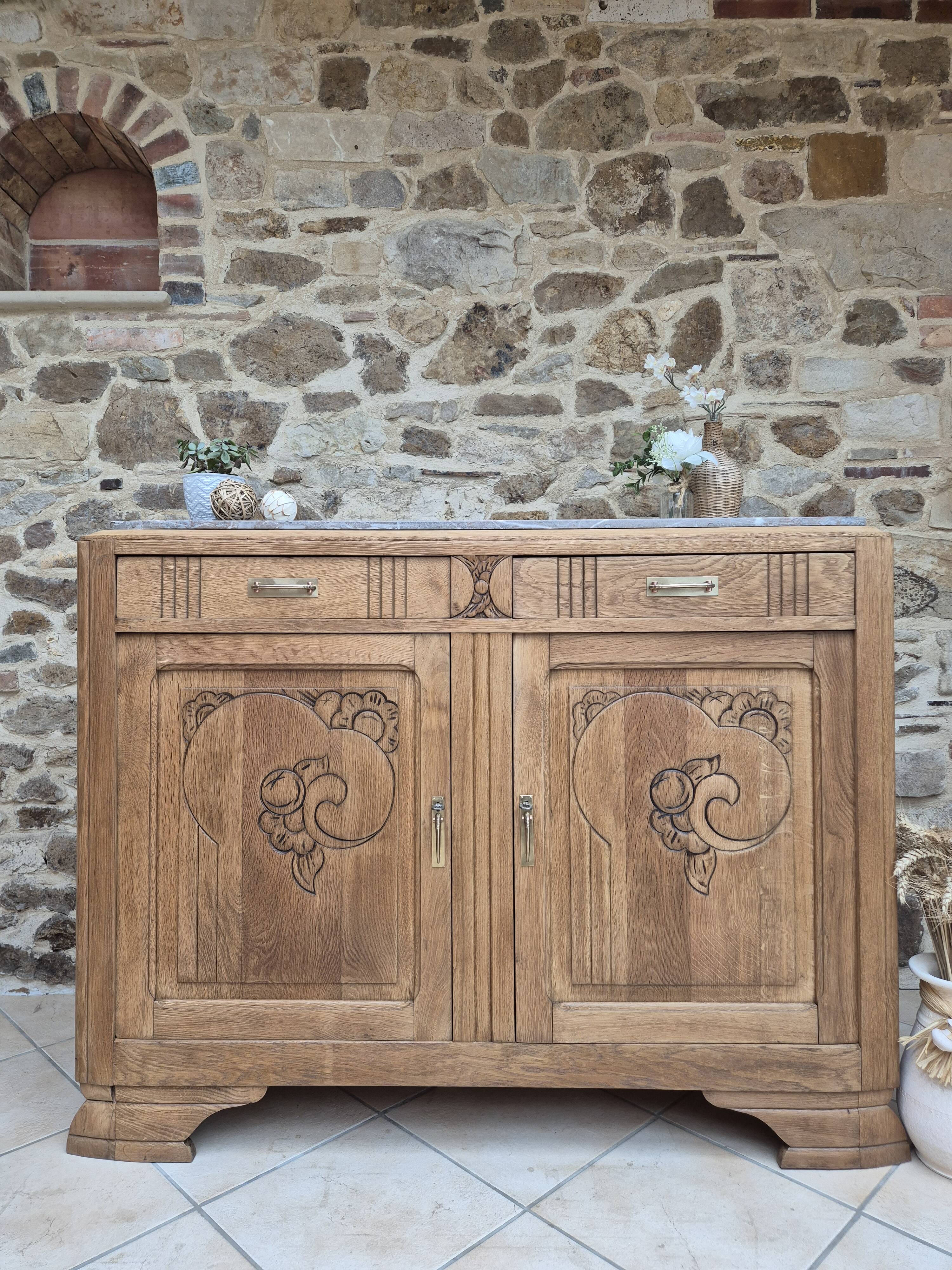 Buffet parisien art déco