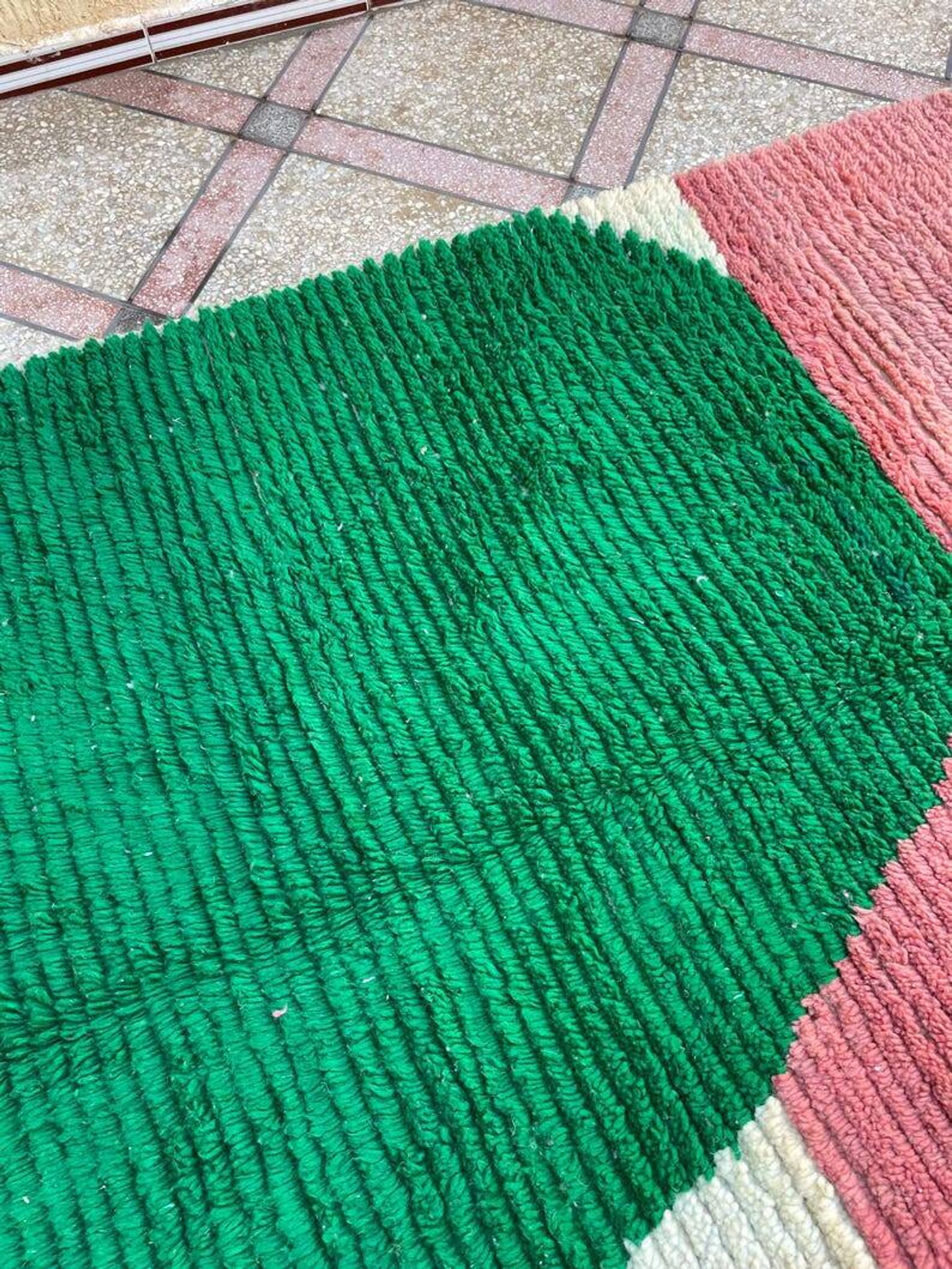 Traditional Moroccan wool rug 200cm x 300cm