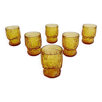 Six verres à eau en verre ambré texturé