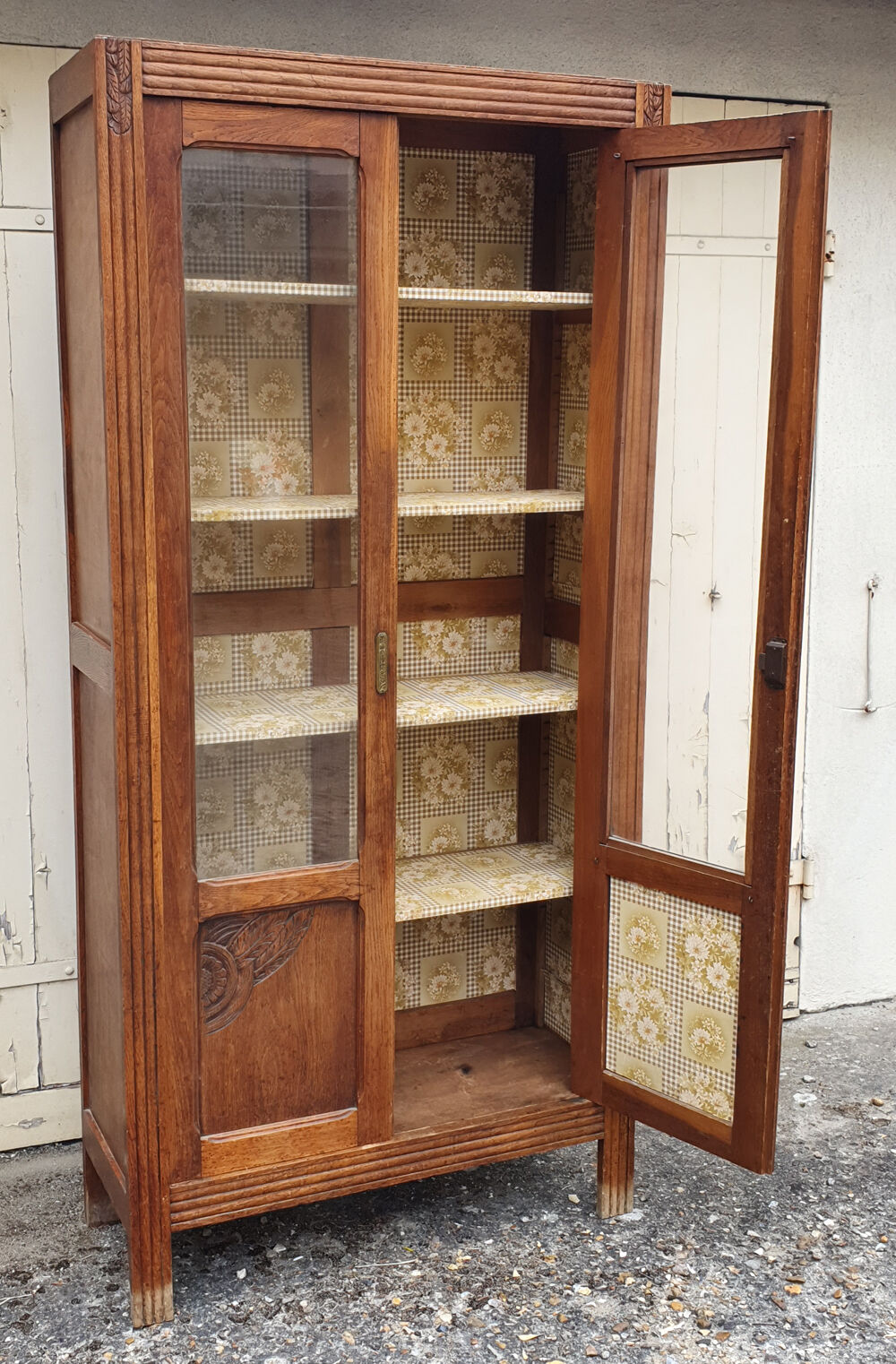 Glass door cabinet, kitchen cabinet, kitchen, library, vintage, 1940s