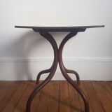 Old gueridon in wood