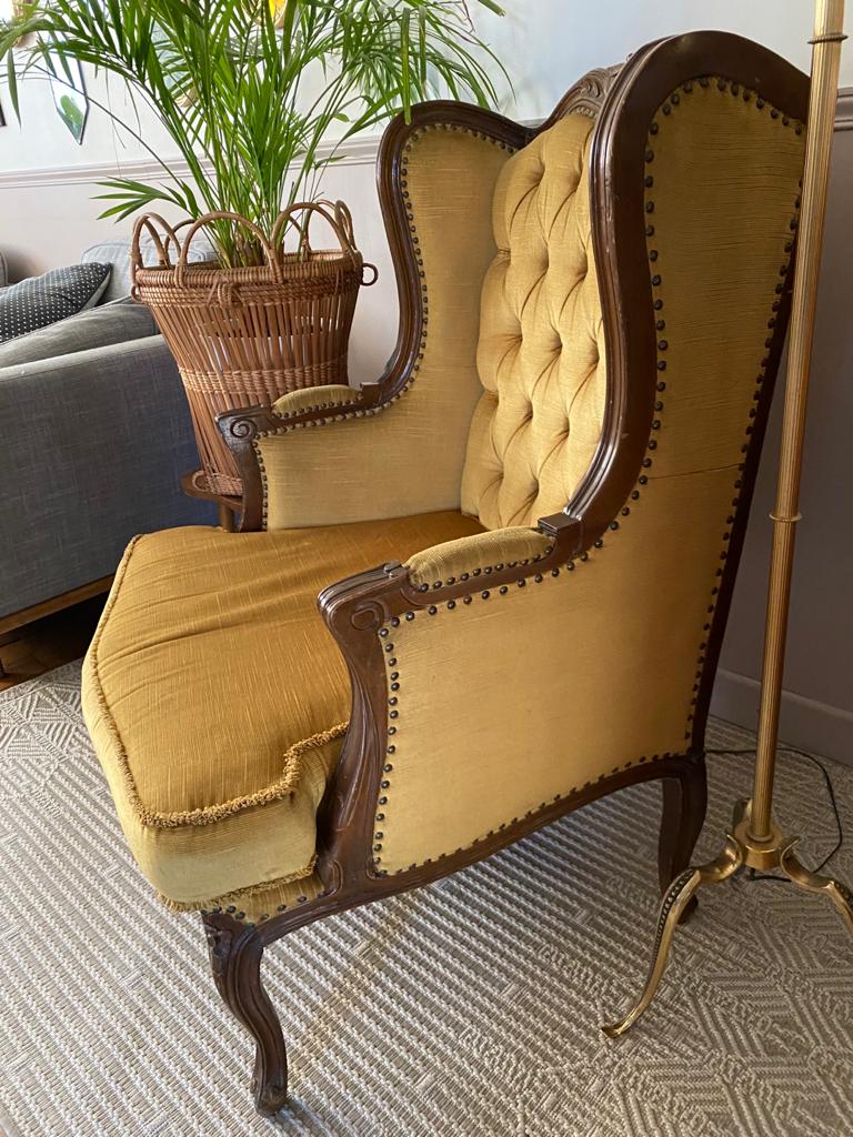 Shepherdess armchair velvet yellow mustard padded vintage
