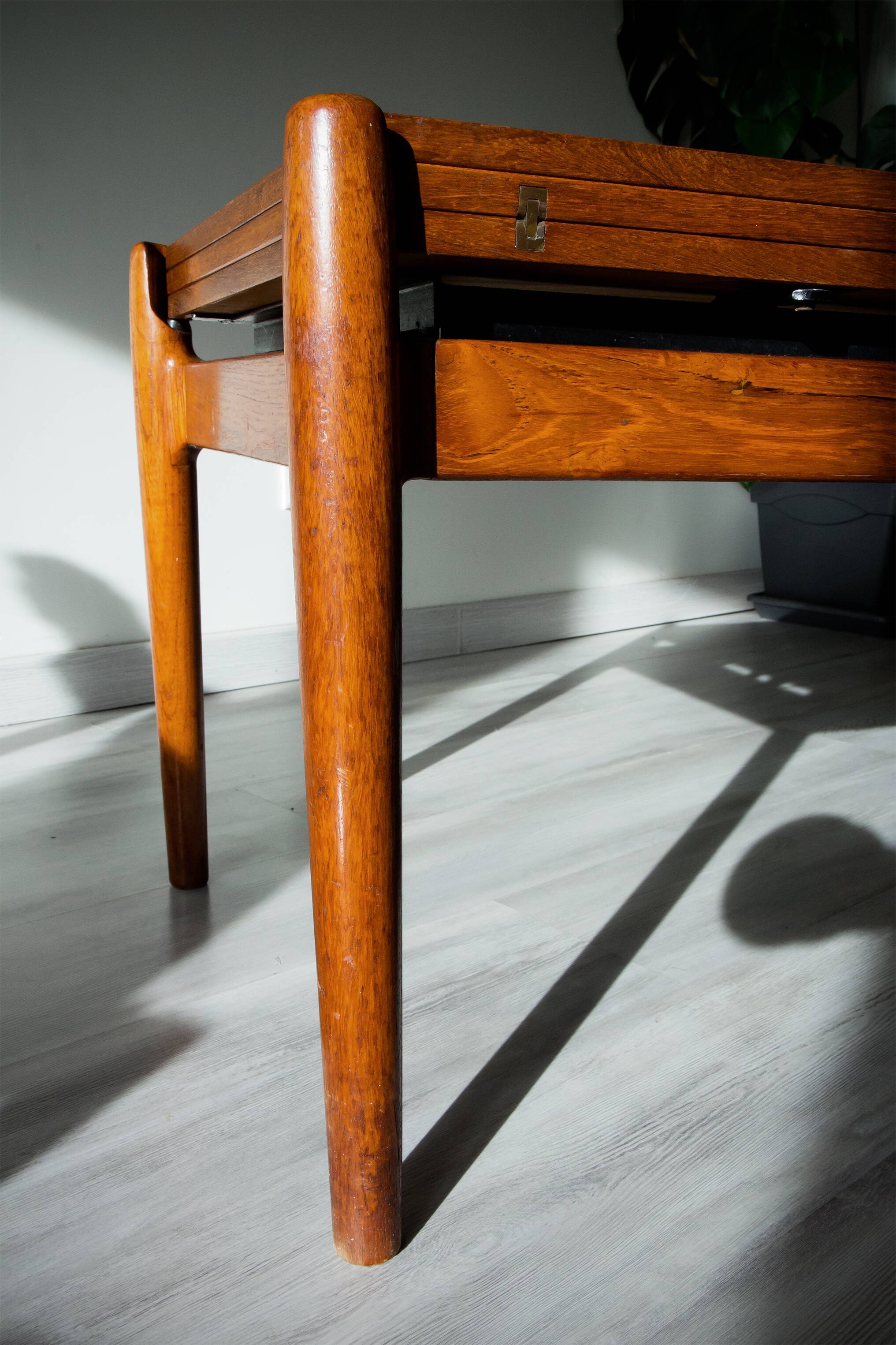 Table basse scandinave relevable extensible "smørrebrød" 1950-60