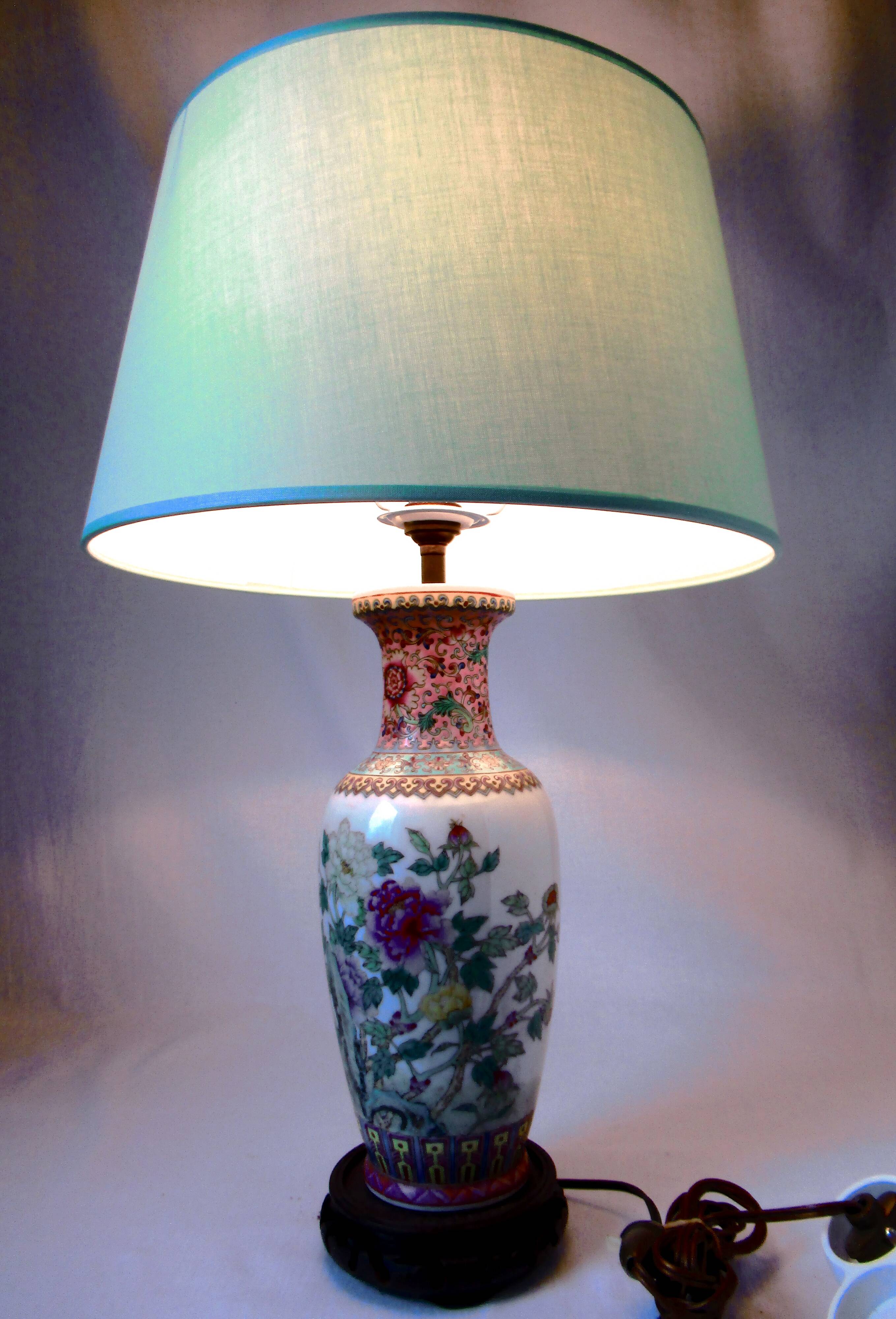LIVING ROOM LAMP
