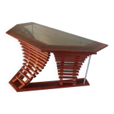 Bureau design