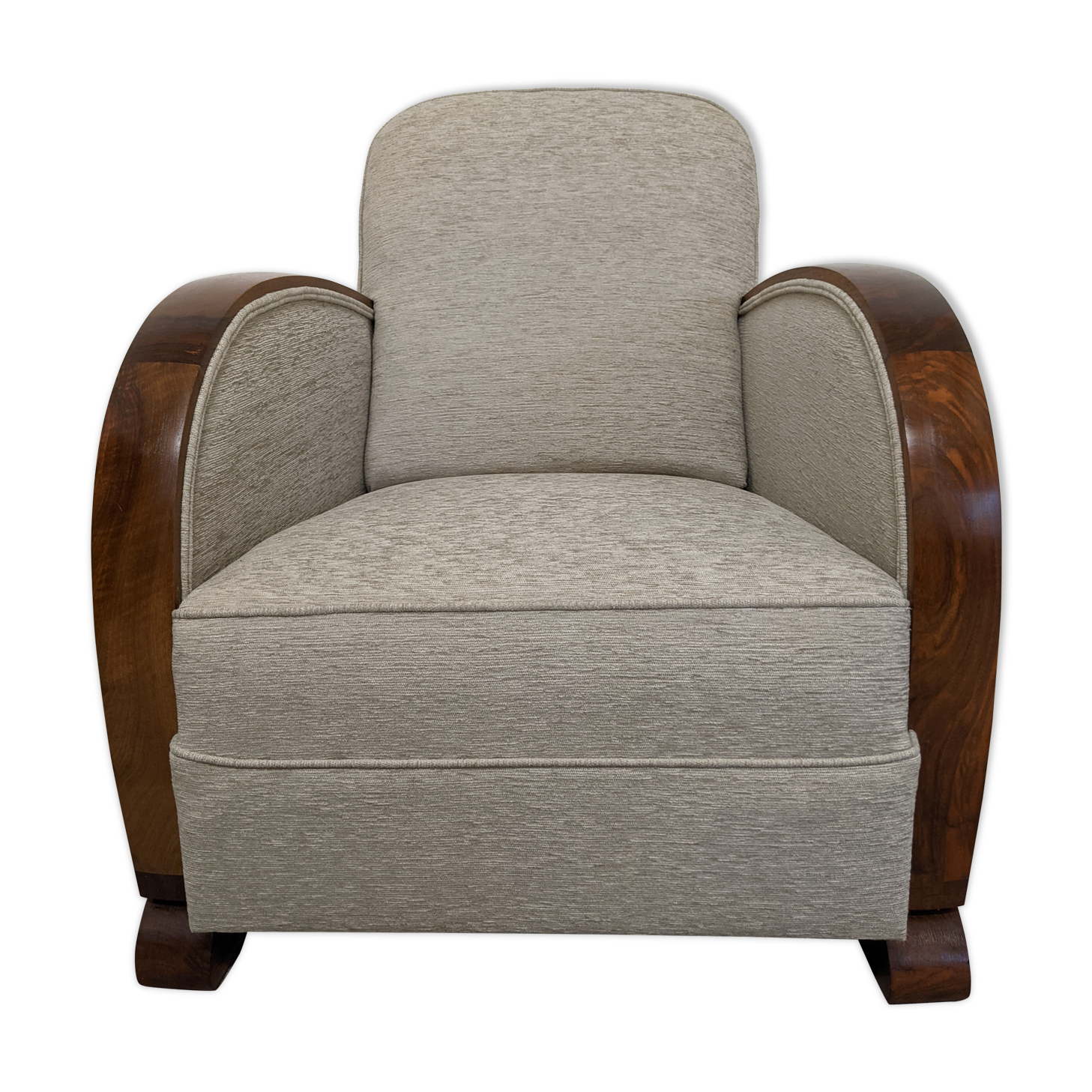 Art deco armchair from the 1920s