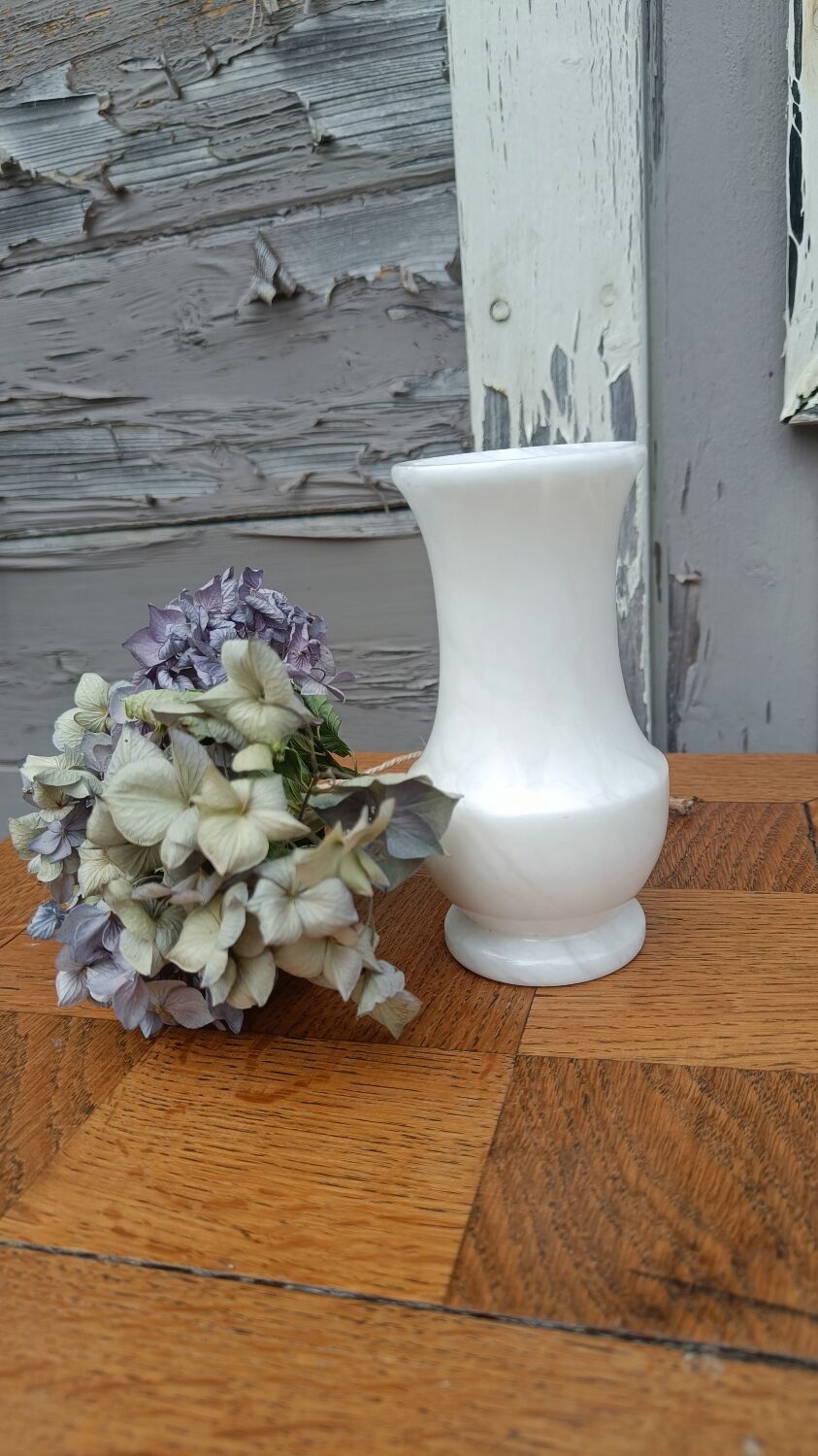 White marble vase