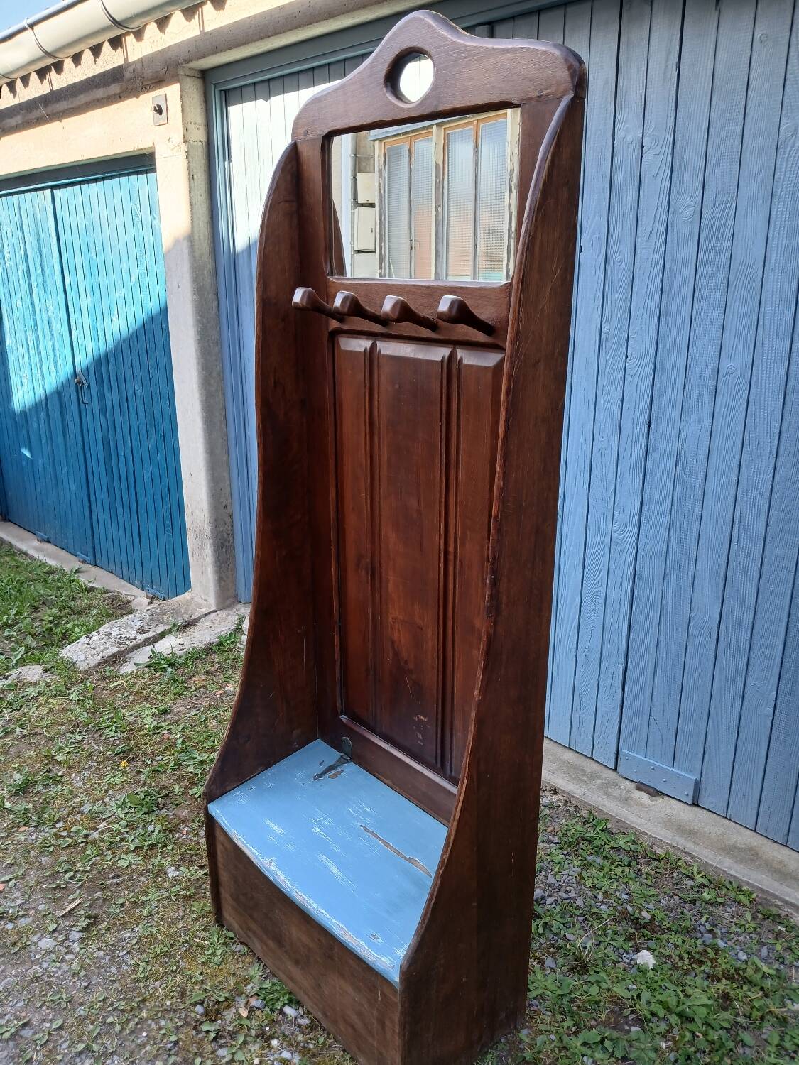 Wooden coat rack trunk
