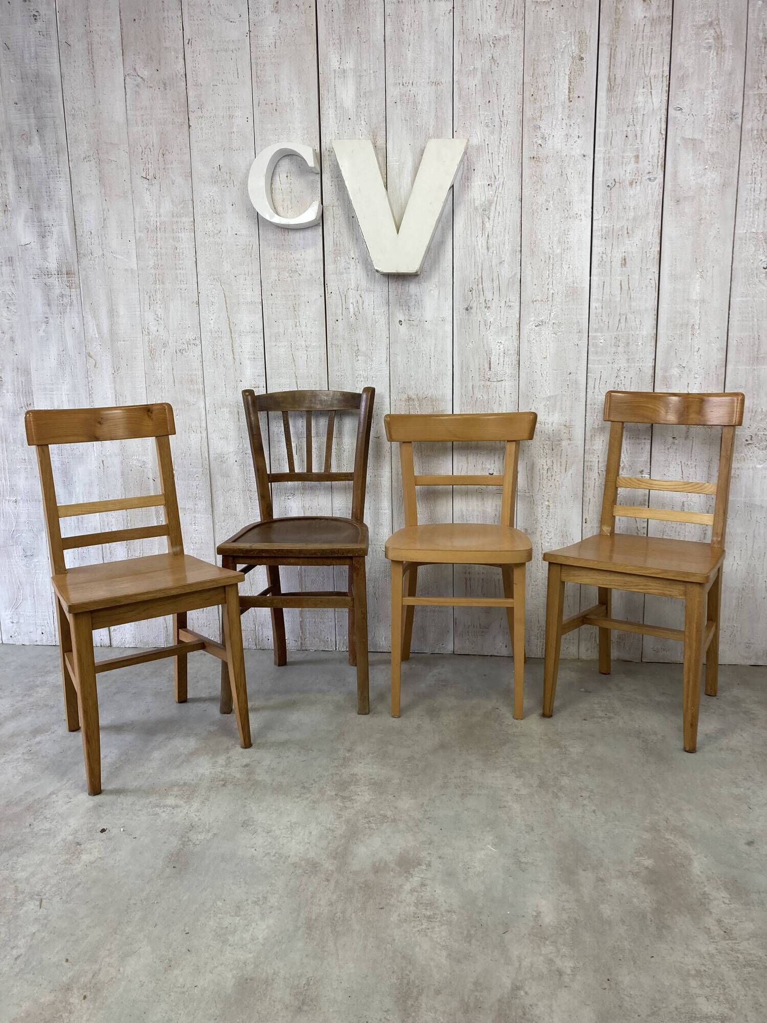 Mismatched bistro chairs x4