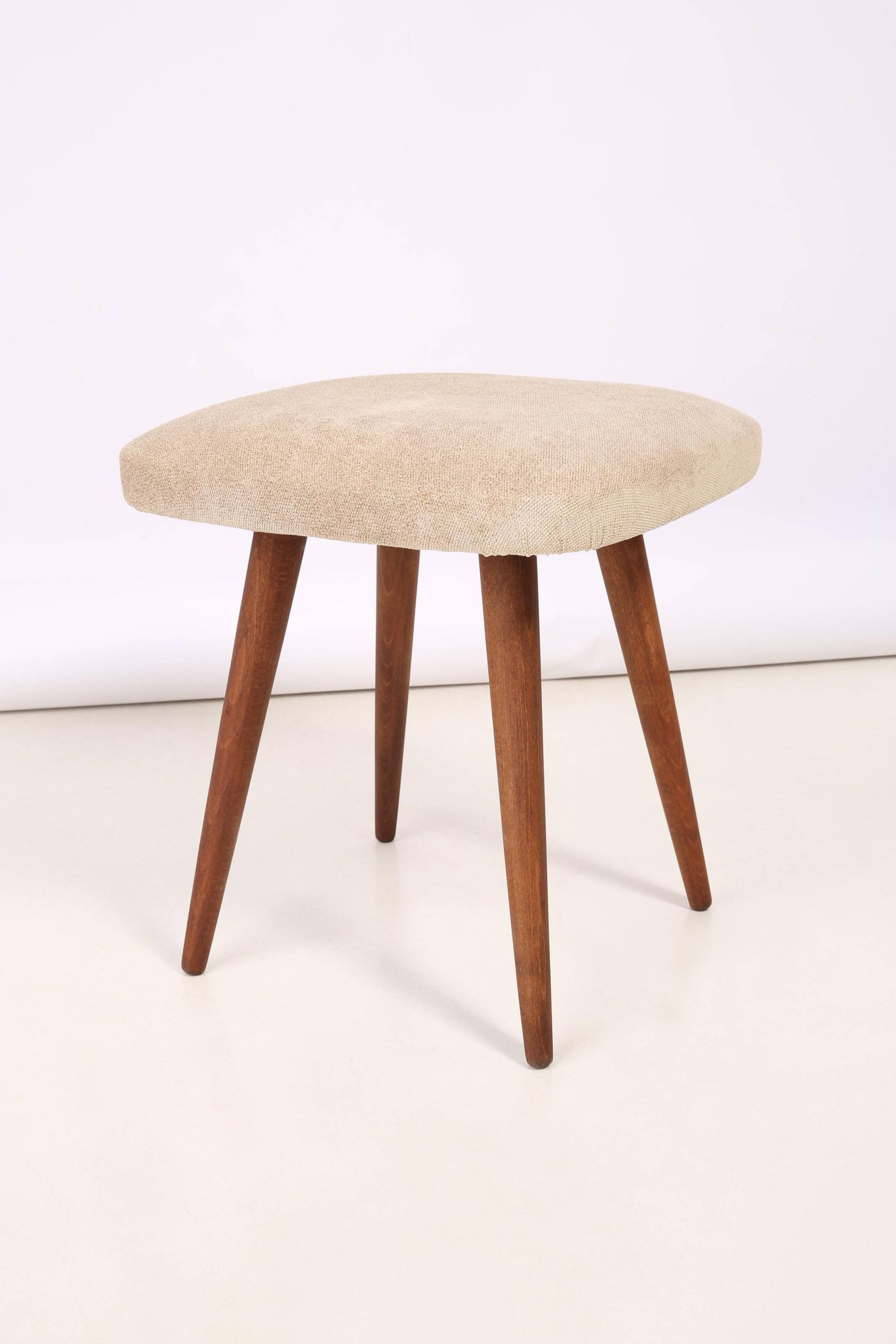 Tabouret Beige Mid-Century Modern, Europe, années 1960