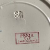 5 red decoration plates