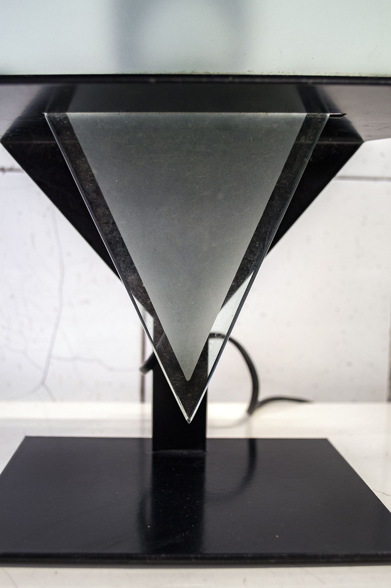 Pair of postmodern lamps with iron structure and lampshade in satin glass Italy 80s
