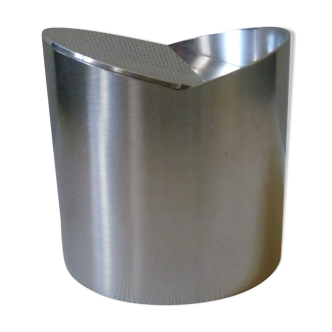 Rocking ashtray Stelton design Aart Roedlandt