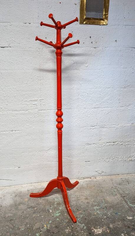 Vintage parrot coat rack