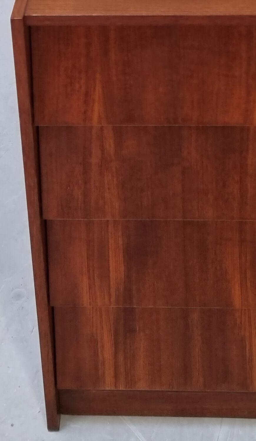 Armoire à chaussures du milieu du siècle