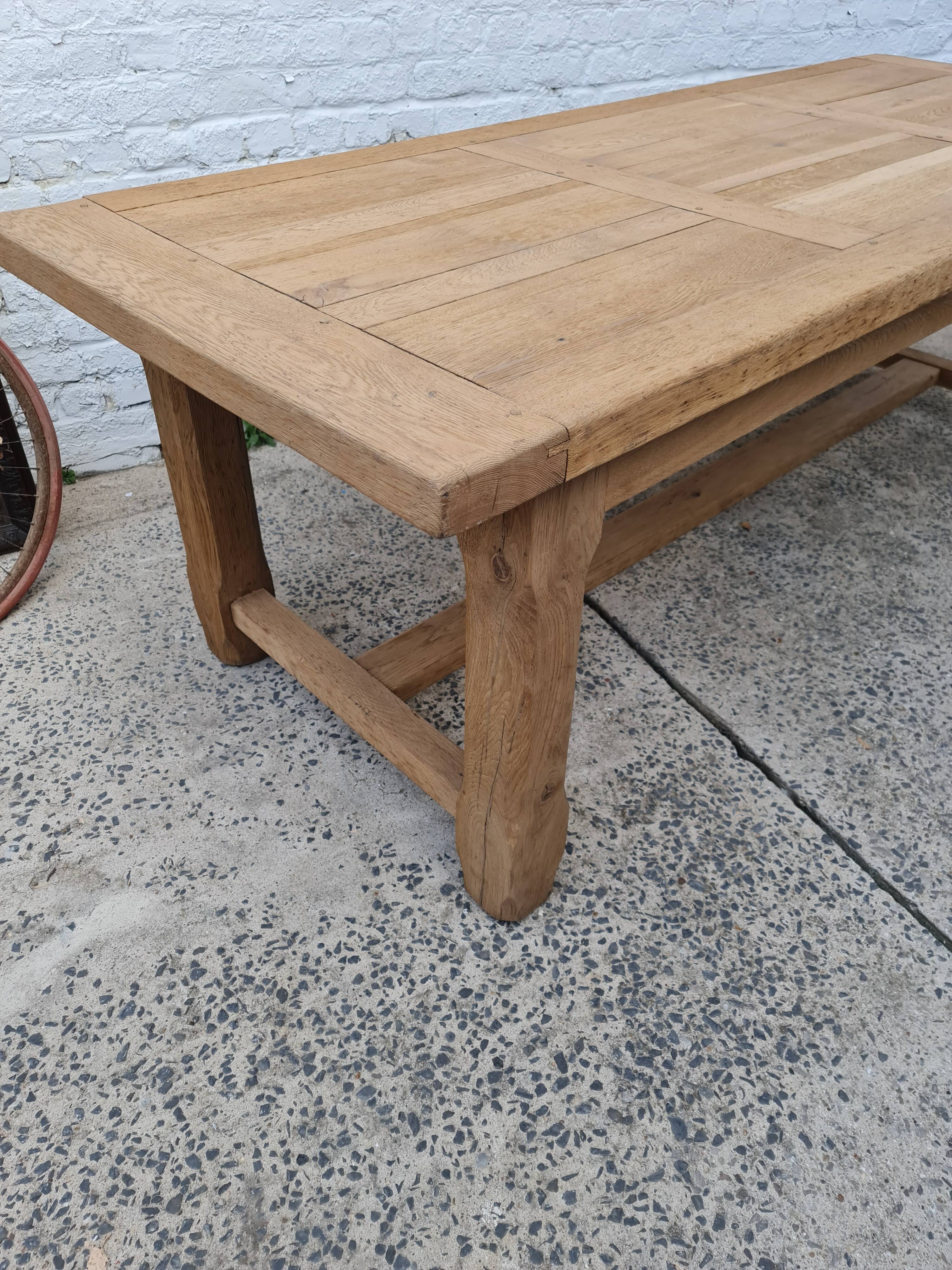 Rectangular table in raw oak