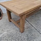 Rectangular table in raw oak