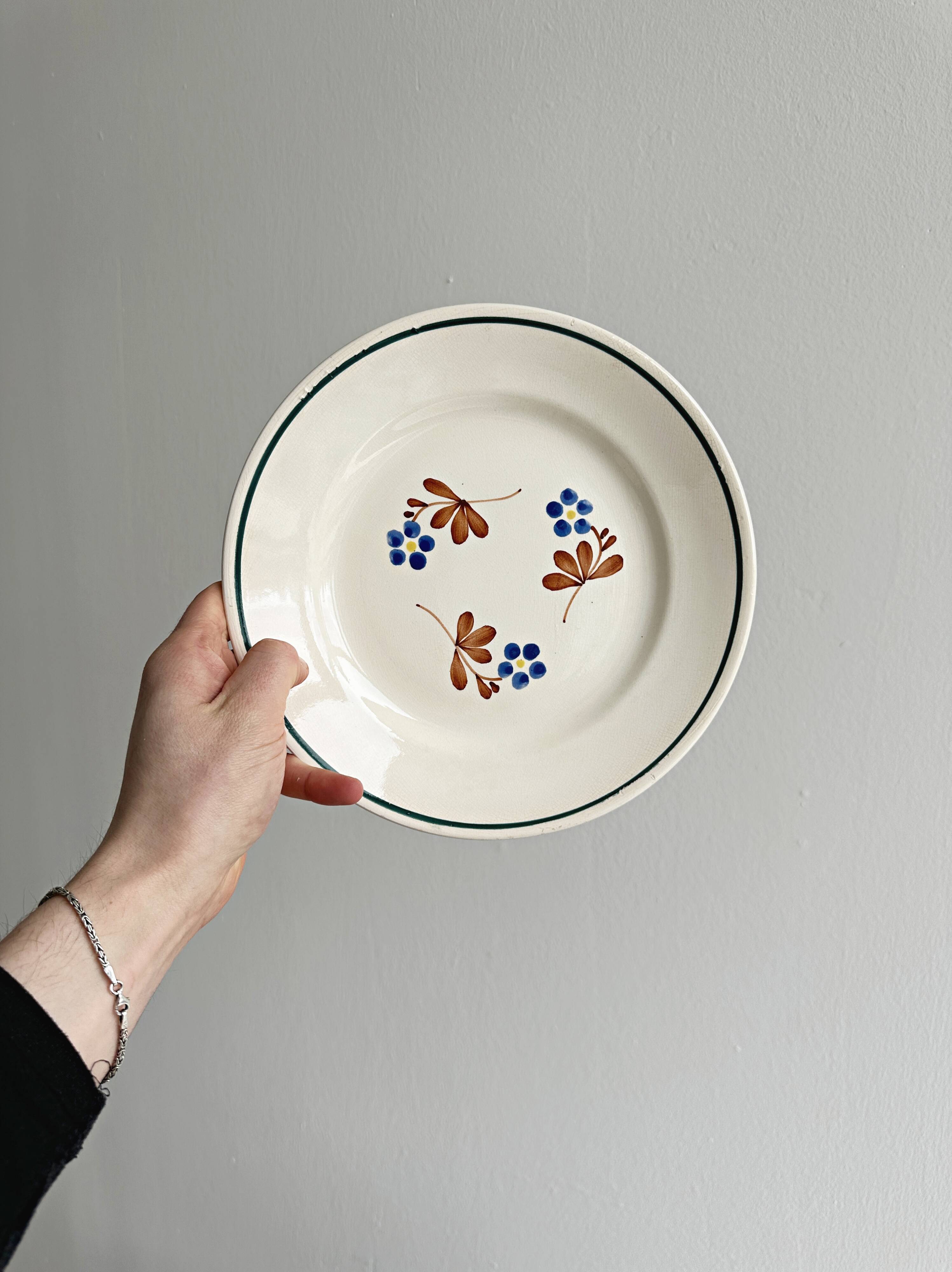 vintage flower plates set of 2