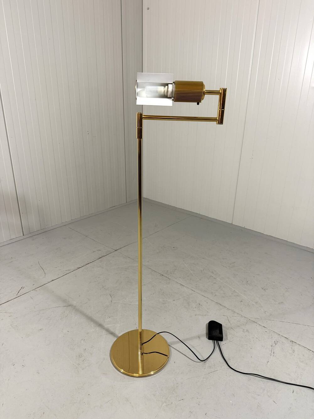 Viktor Frauenknecht brass Haloprofil 878HR floor lamp Swiss Lamps