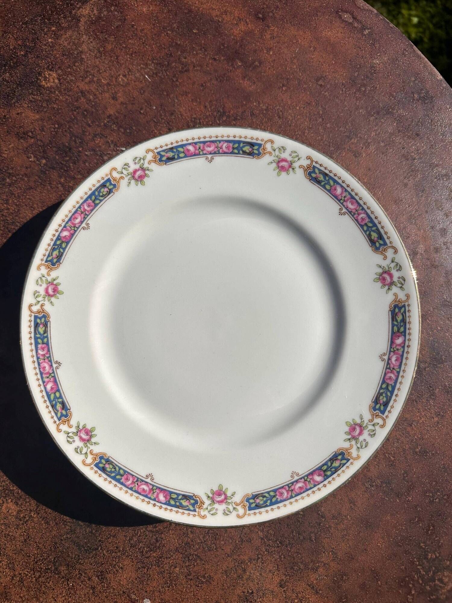 Set of 6 dessert plates in Limoges porcelain, Bernardaud & Co, dec