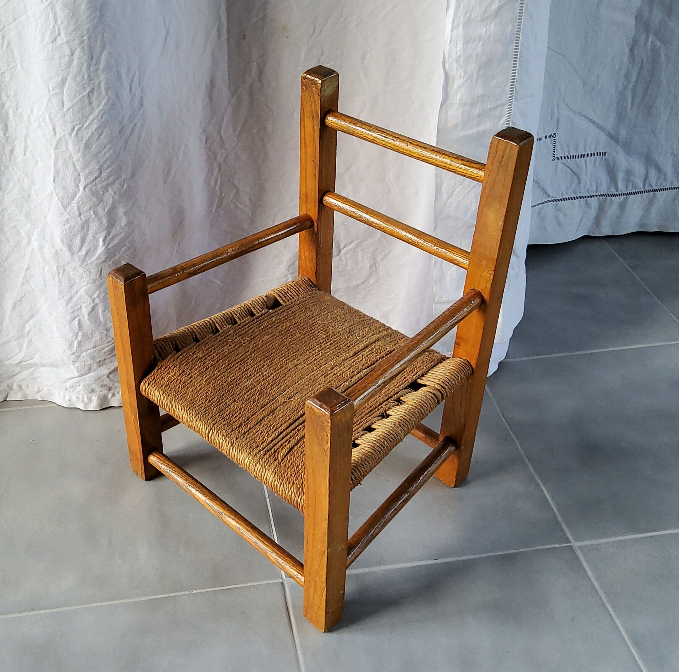 Chaise enfant