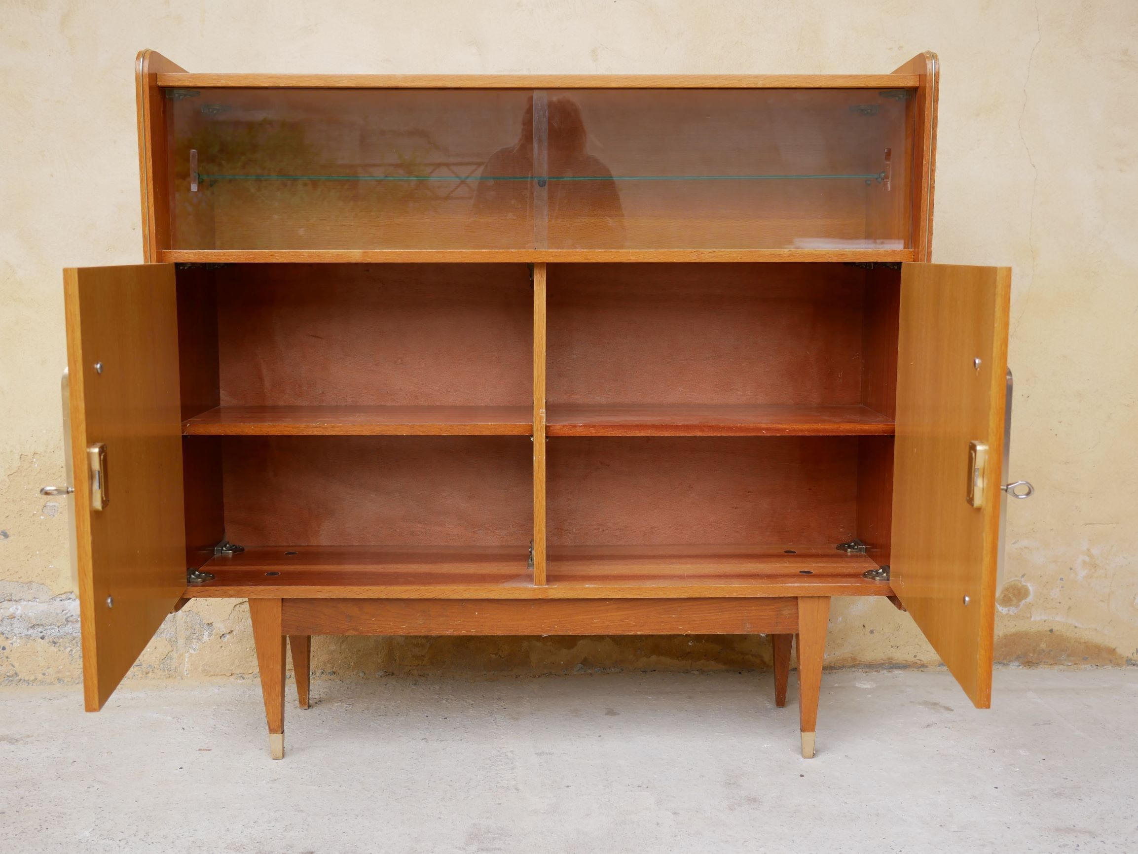 Vintage 1950s buffet