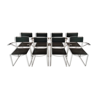 Ensemble de 8 chaises de salle à manger italiennes en fil de métal empilable, années 1980.