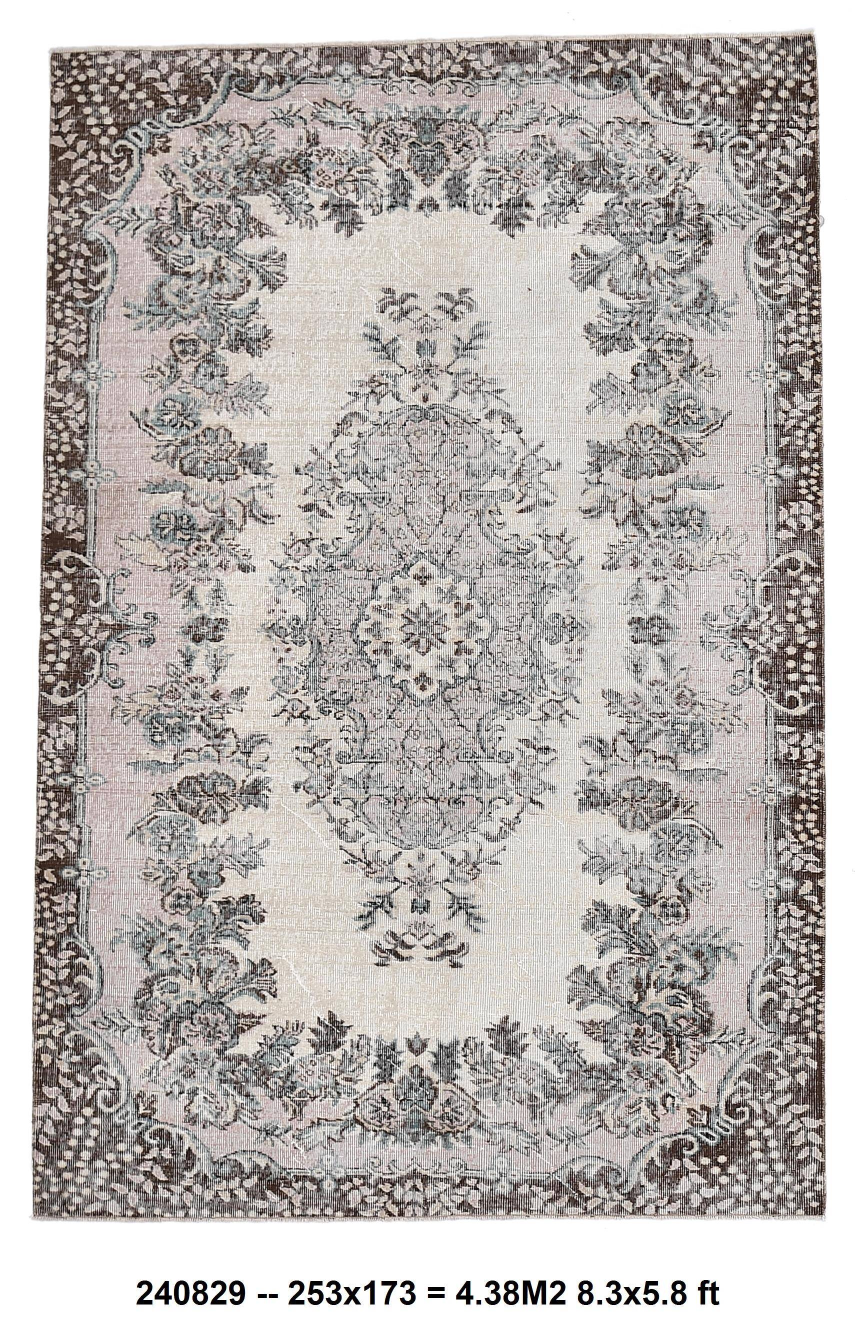 Brown & beige vintage rug 173x253cm