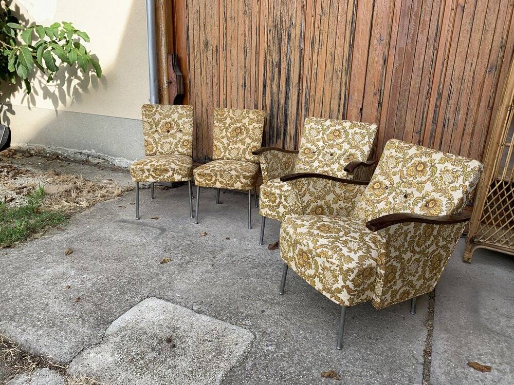 Set of 4 Bauhaus brown club armchairs in chrome steel and wood, 1940s.