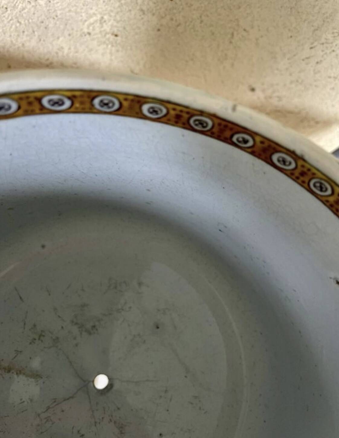 Gien porcelain planter