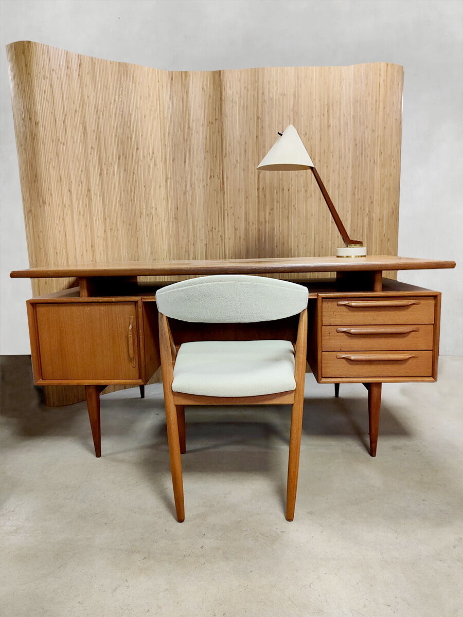 Vintage teak desk Möbel H. Riestenpatt 1960