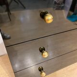 Contemporary chest of drawers