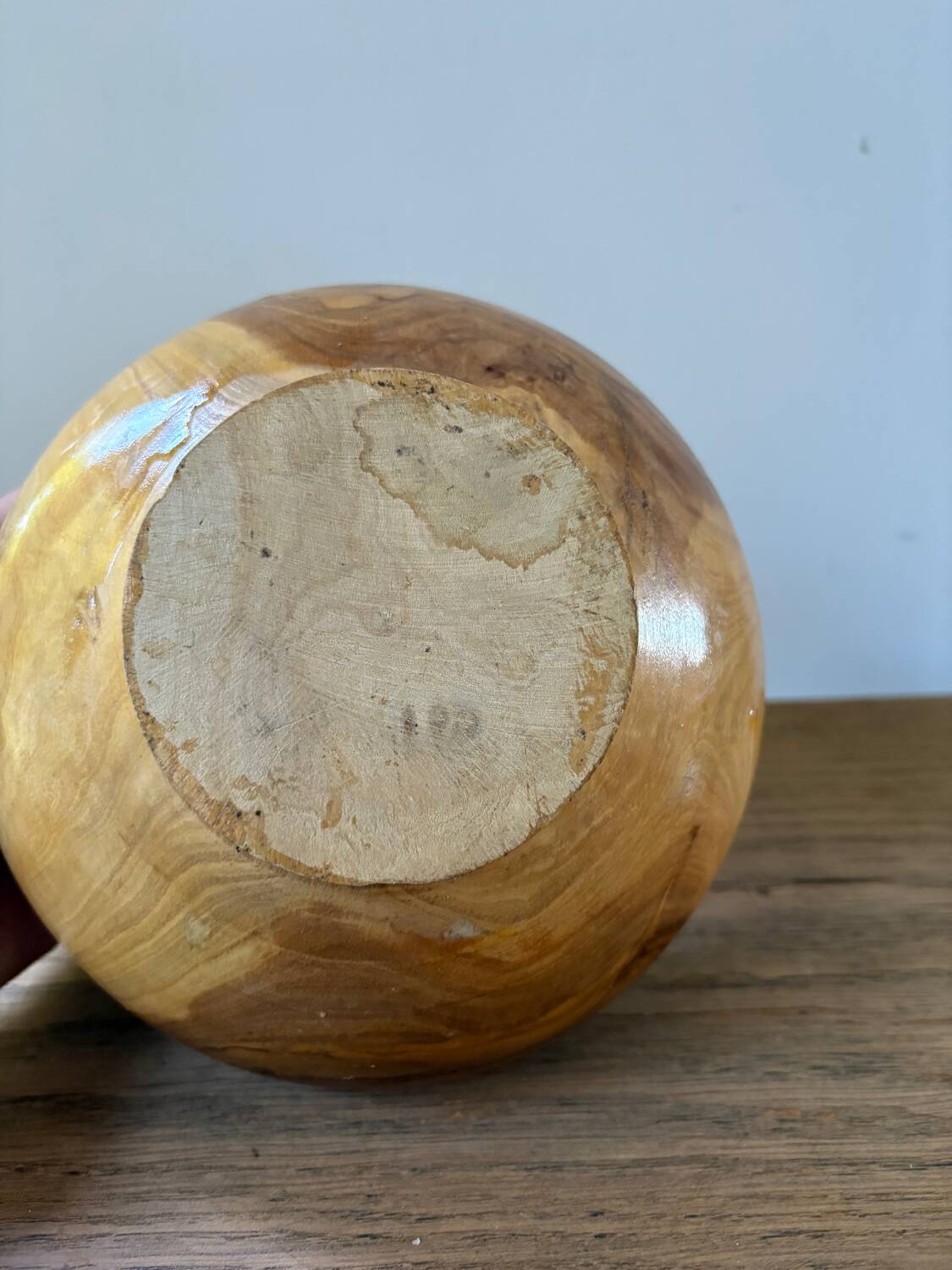 Vintage walnut wood empty pocket cup