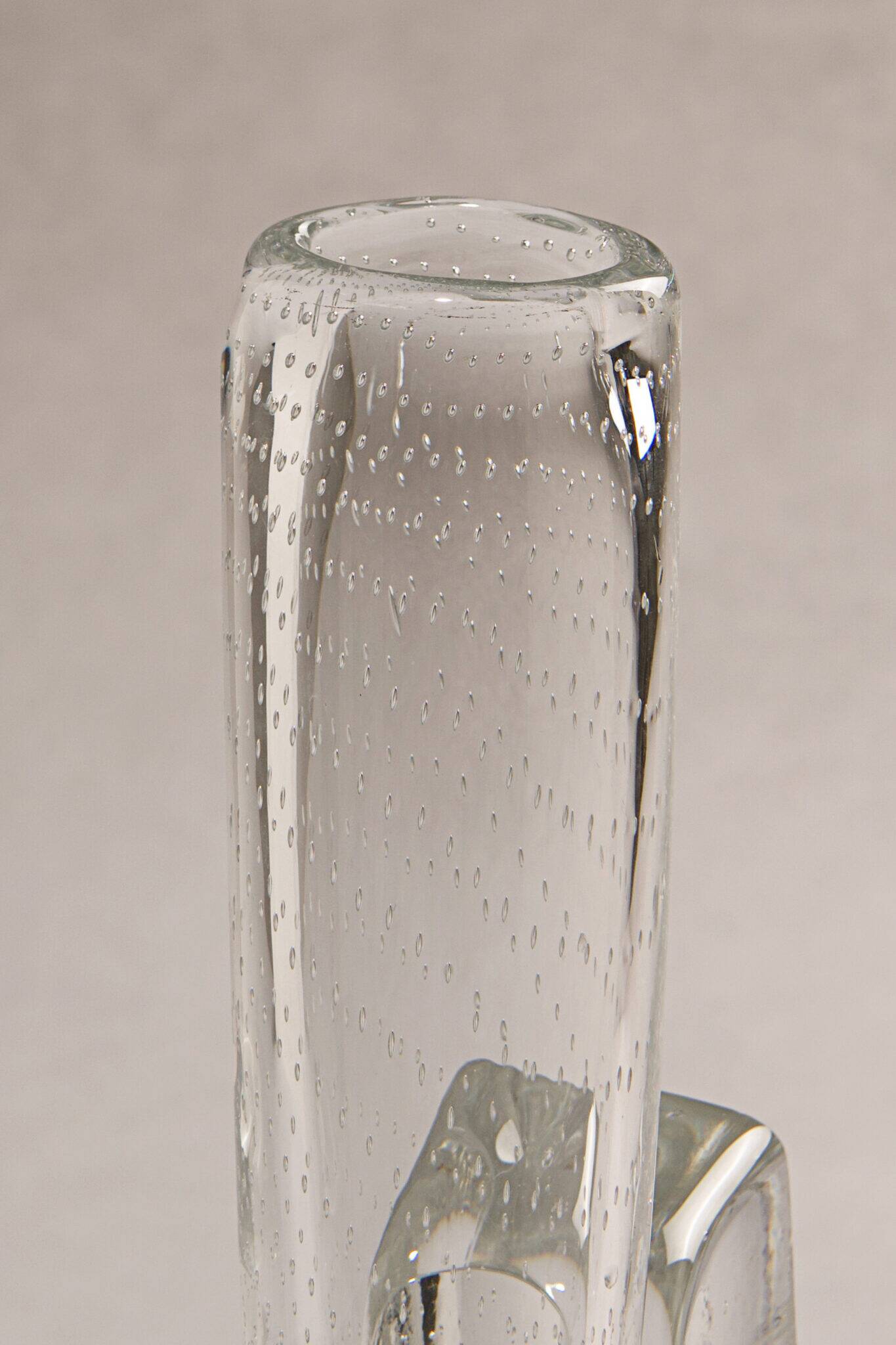 'L'ultimatum' vase in glass