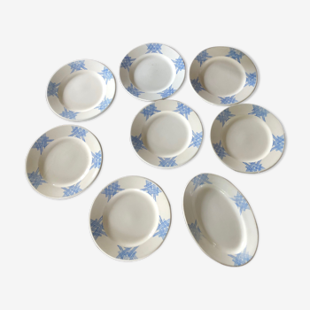 Set of 7 plates and a dish 50/60