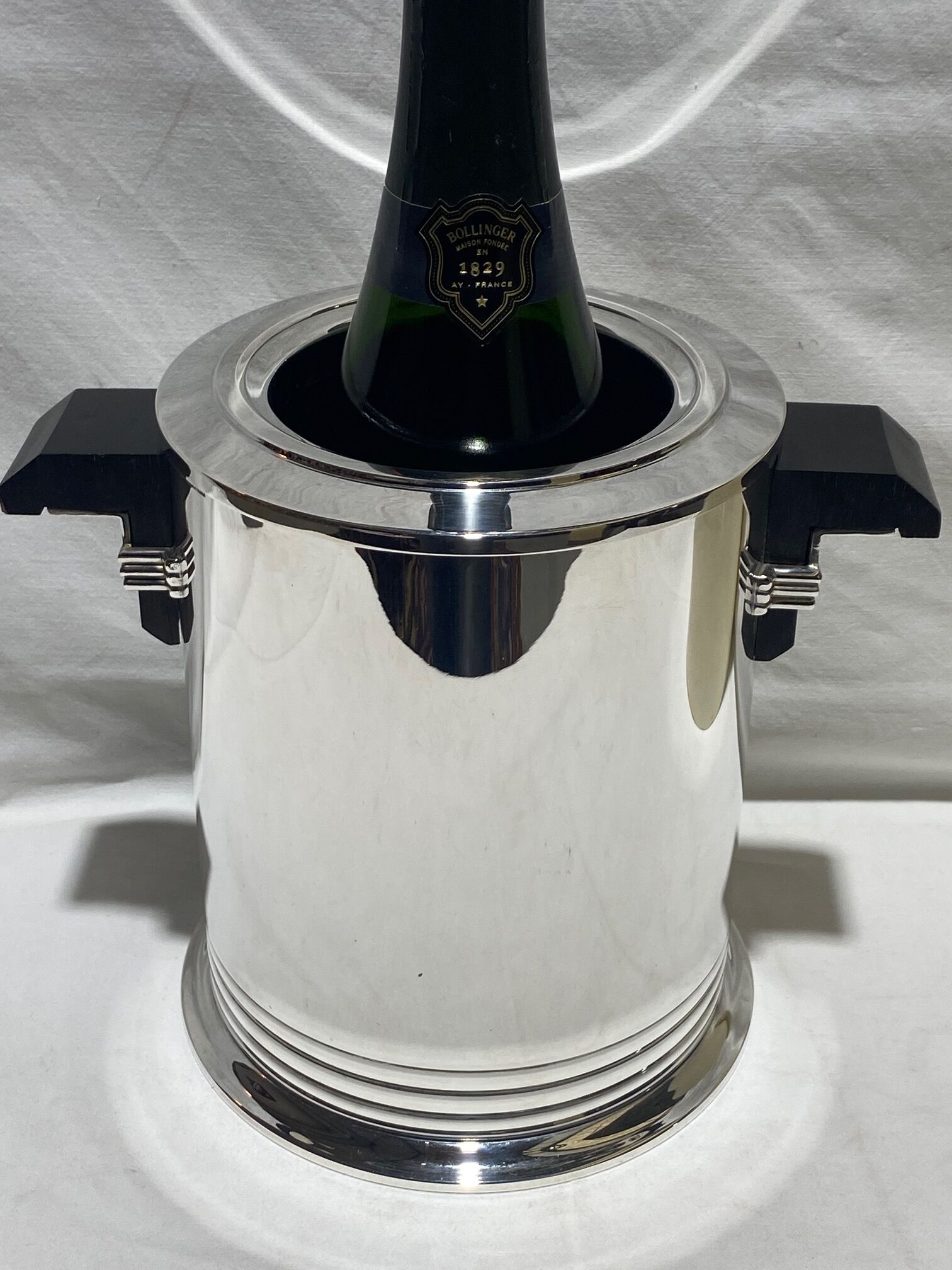 Silver metal refresher Puiforcat Paris in art deco style