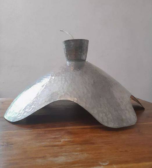 Hammered sheet metal suspension