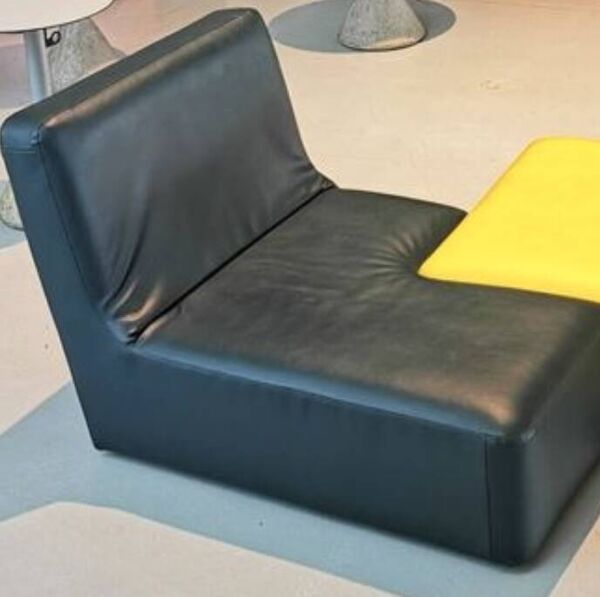 Canapé original en cuir, Canapé Confluence de Ligne Roset