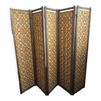 Vintage screen