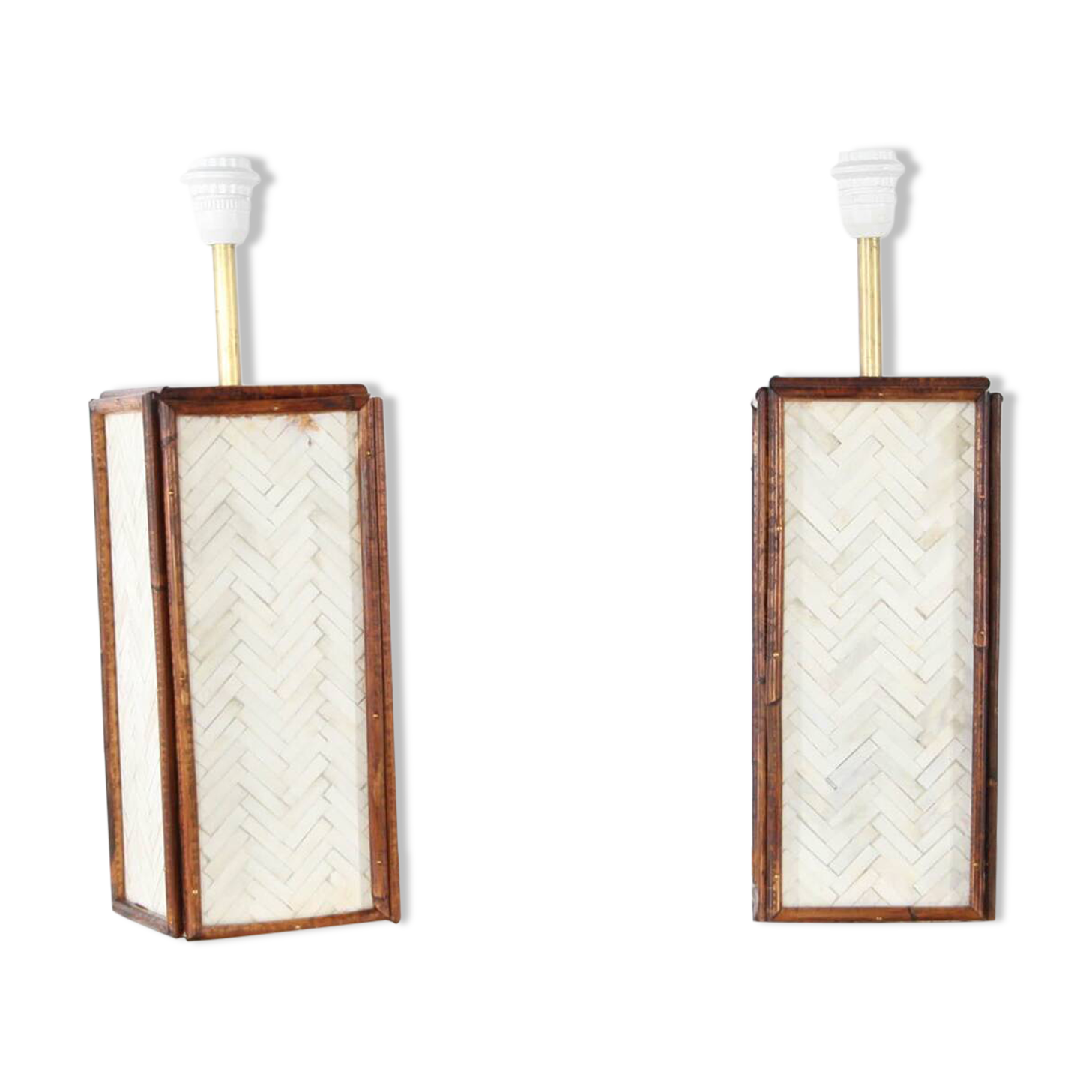 Paire de lampes en os et rotin