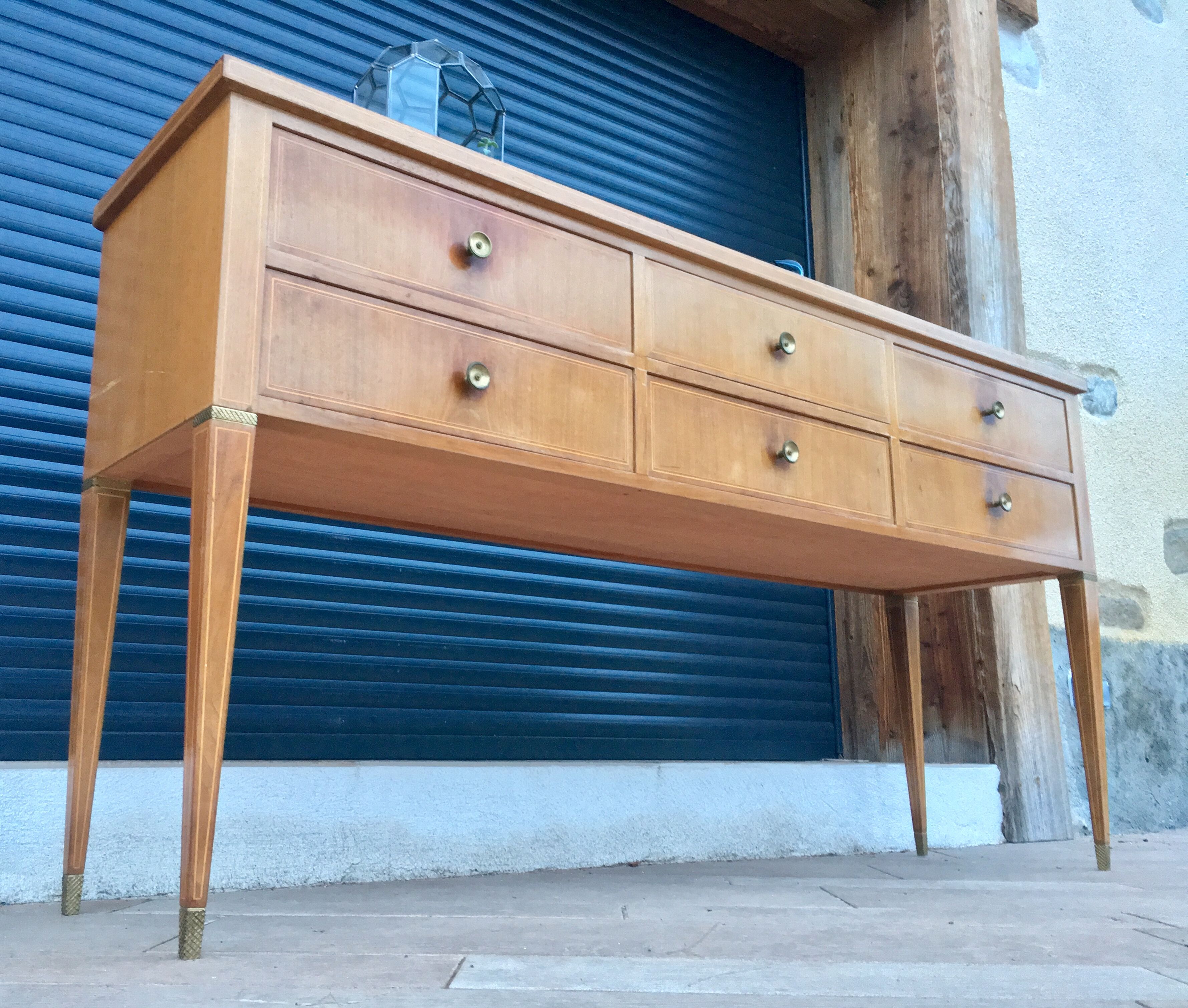 Console, regency thread