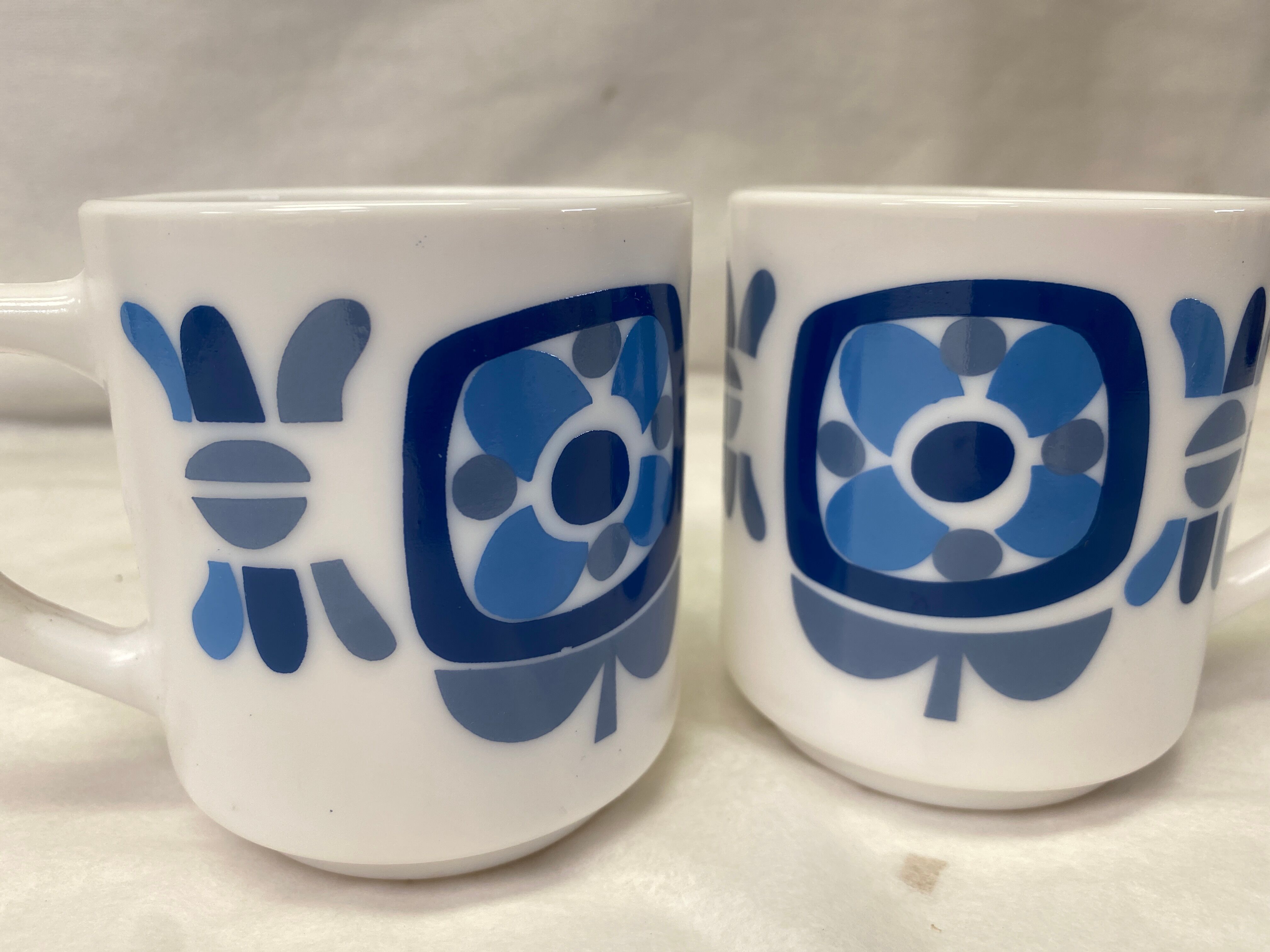 Set de 2 mugs Mobil vintage