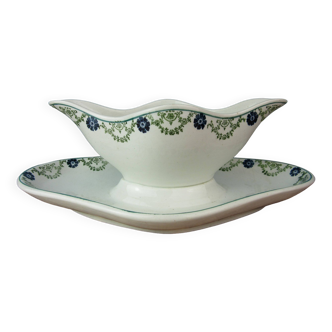 Old gravy boat