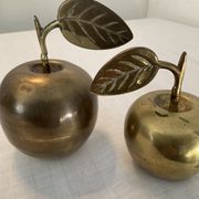 Duo of bronze apples vintage paperpress from the 60s-70s
