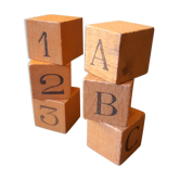 Cubes of wooden numbers and letters