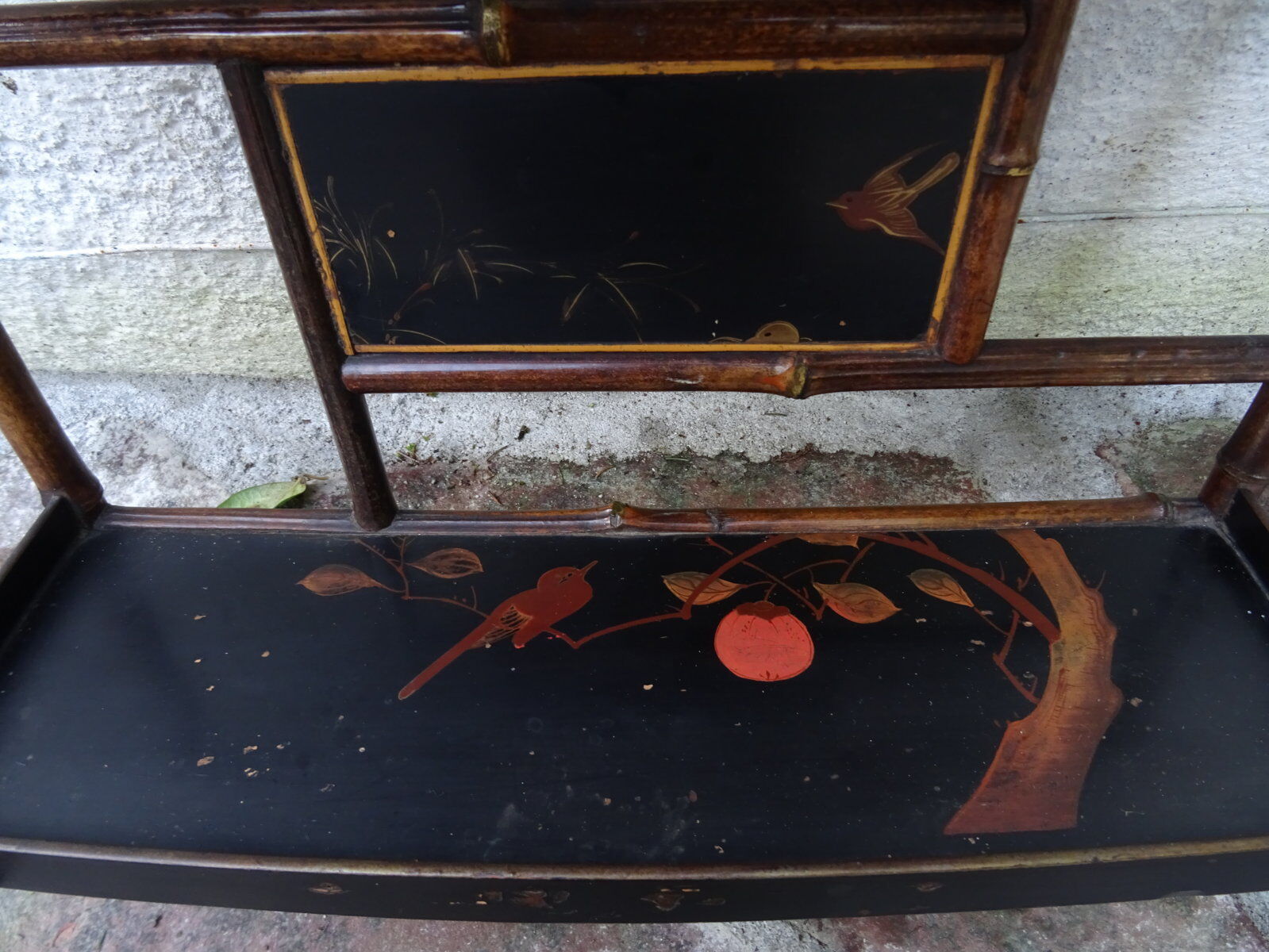 Napoleon 3 lacquered wooden wall shelf